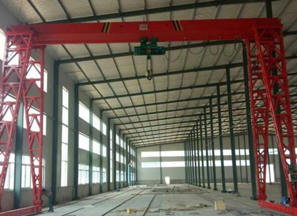 上包下花龙门吊 上包下花龙门吊