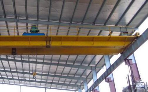 桥式起重机大车晃动的缘故及解决方案(行车大车晃动原因) 桥式起重机大车晃动的缘故及解决方案(行车大车晃动原因)