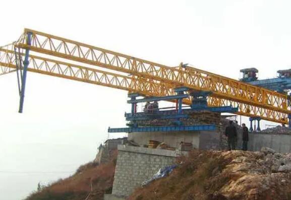 浙江导梁架桥机发生问题后的应对措施(架桥机应急措施) 浙江导梁架桥机发生问题后的应对措施(架桥机应急措施)