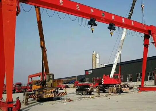 中小型门式起重机/拼装式龙门吊架三角固定支架 中小型门式起重机/拼装式龙门吊架三角固定支架