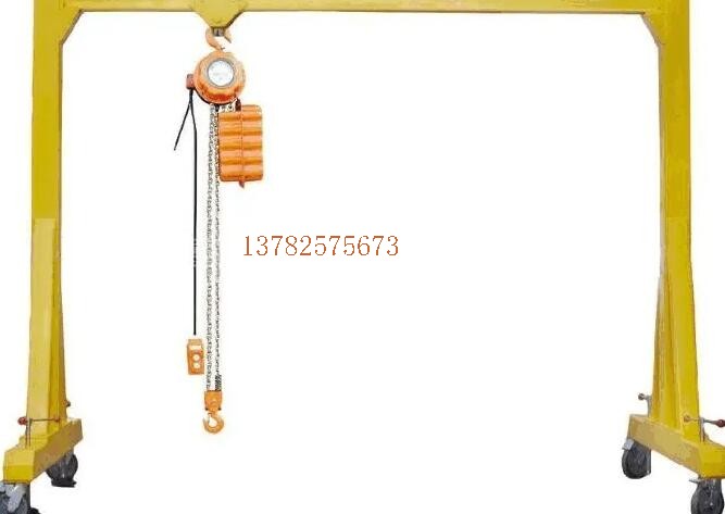 大中小型龙门吊的结构繁杂，简易龙门吊有什么优势？