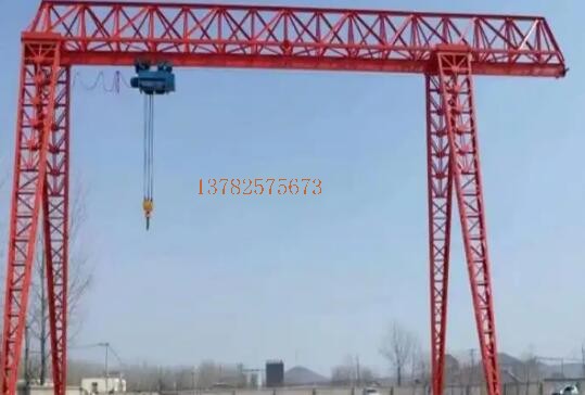 门式起重机和桥式起重机竟有这么多不同！