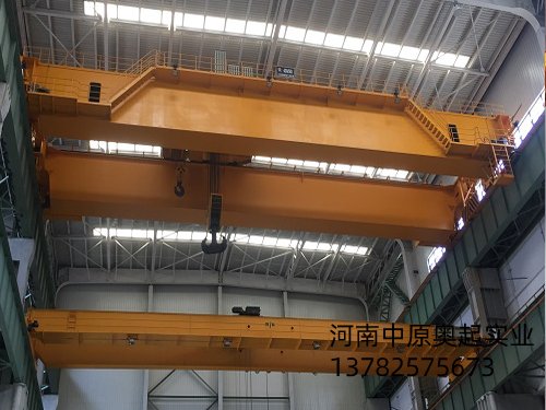 双梁起重机图片